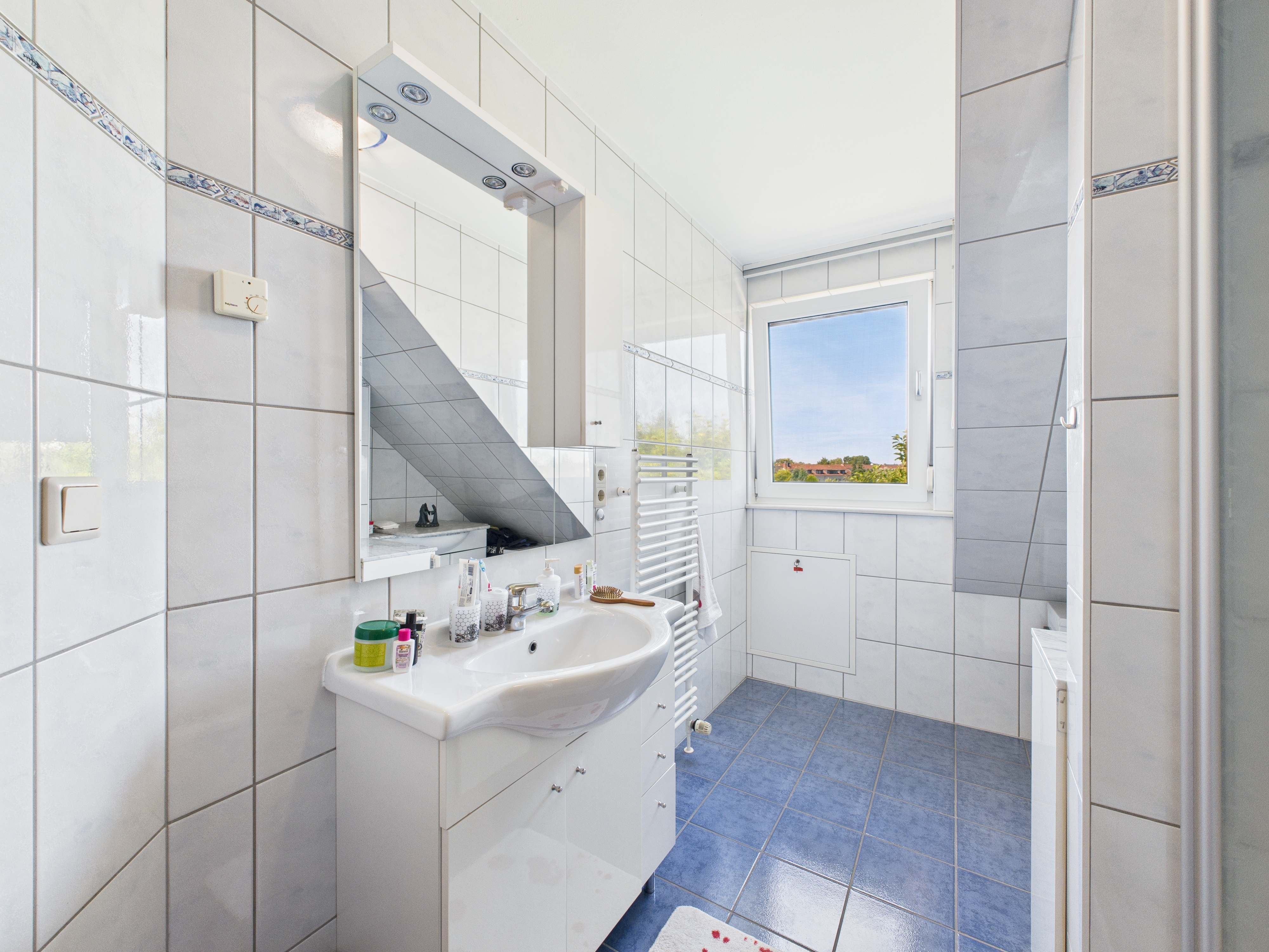 Badezimmer DG Badezimmer DG