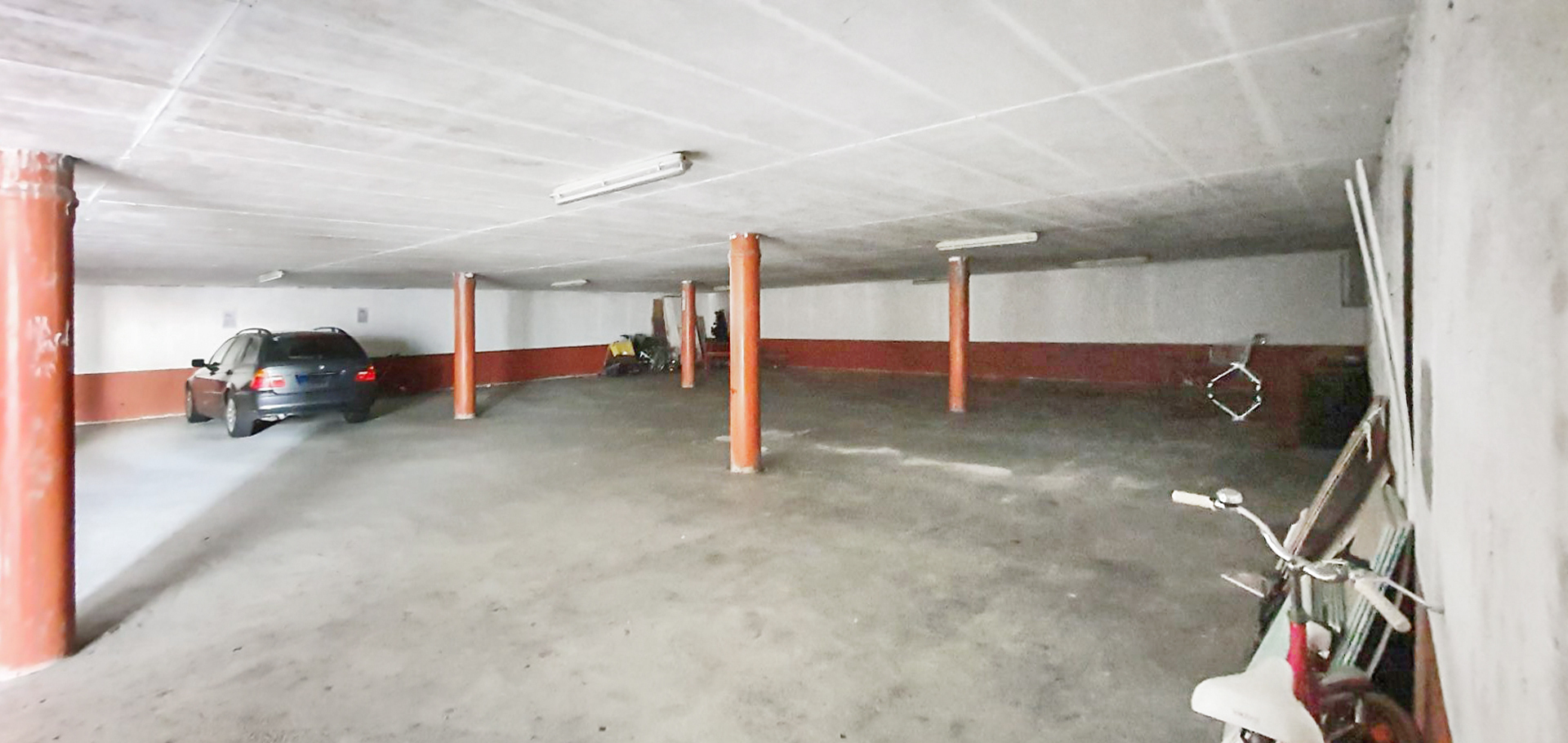 Tiefgarage Tiefgarage