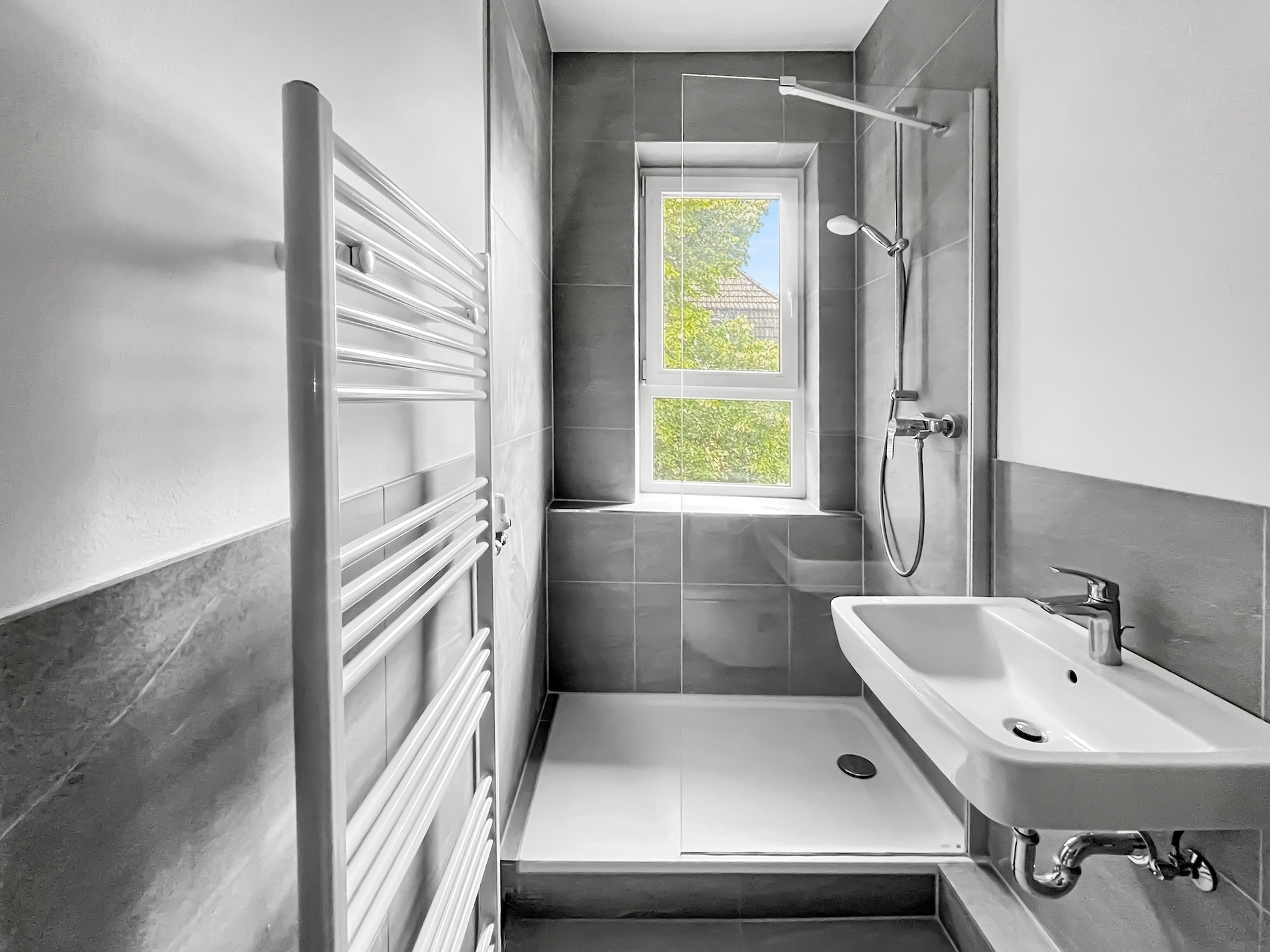 1. OG Badezimmer 1. OG Badezimmer