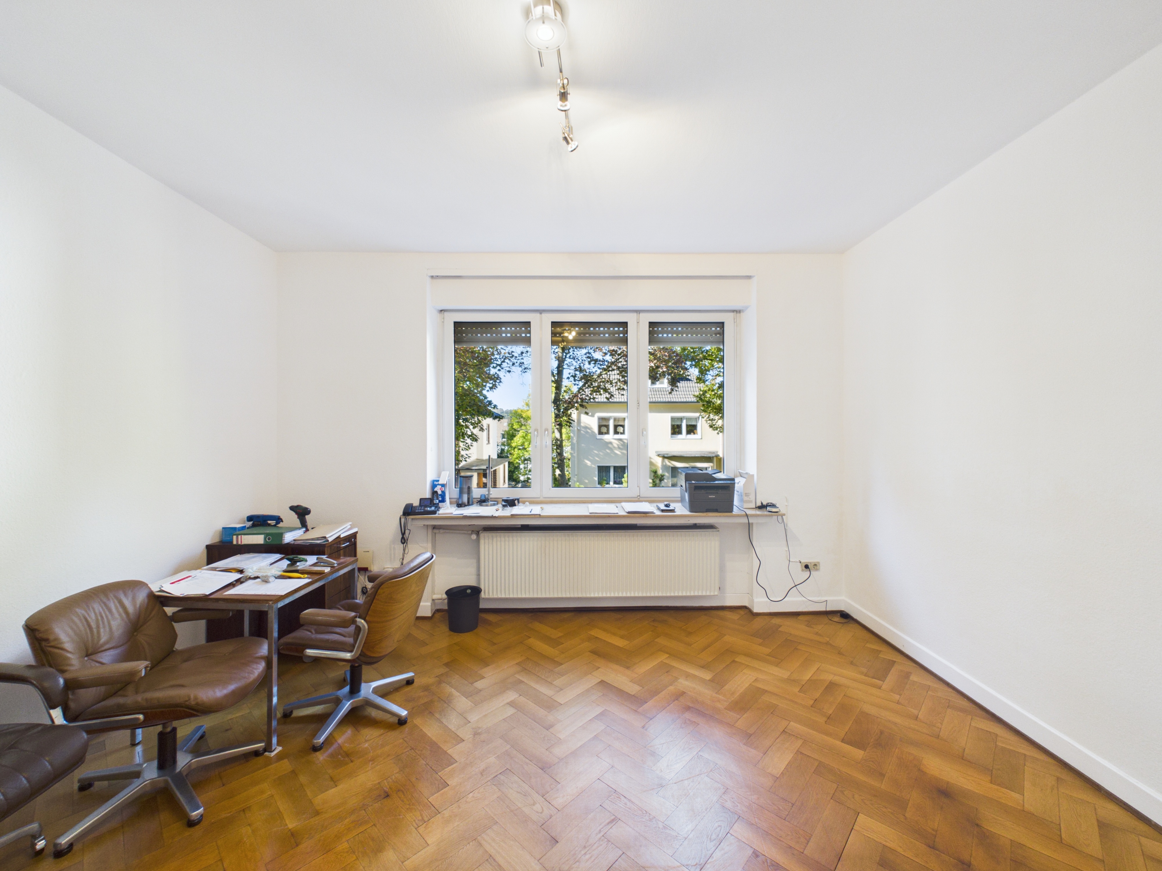 Büro EG Büro EG