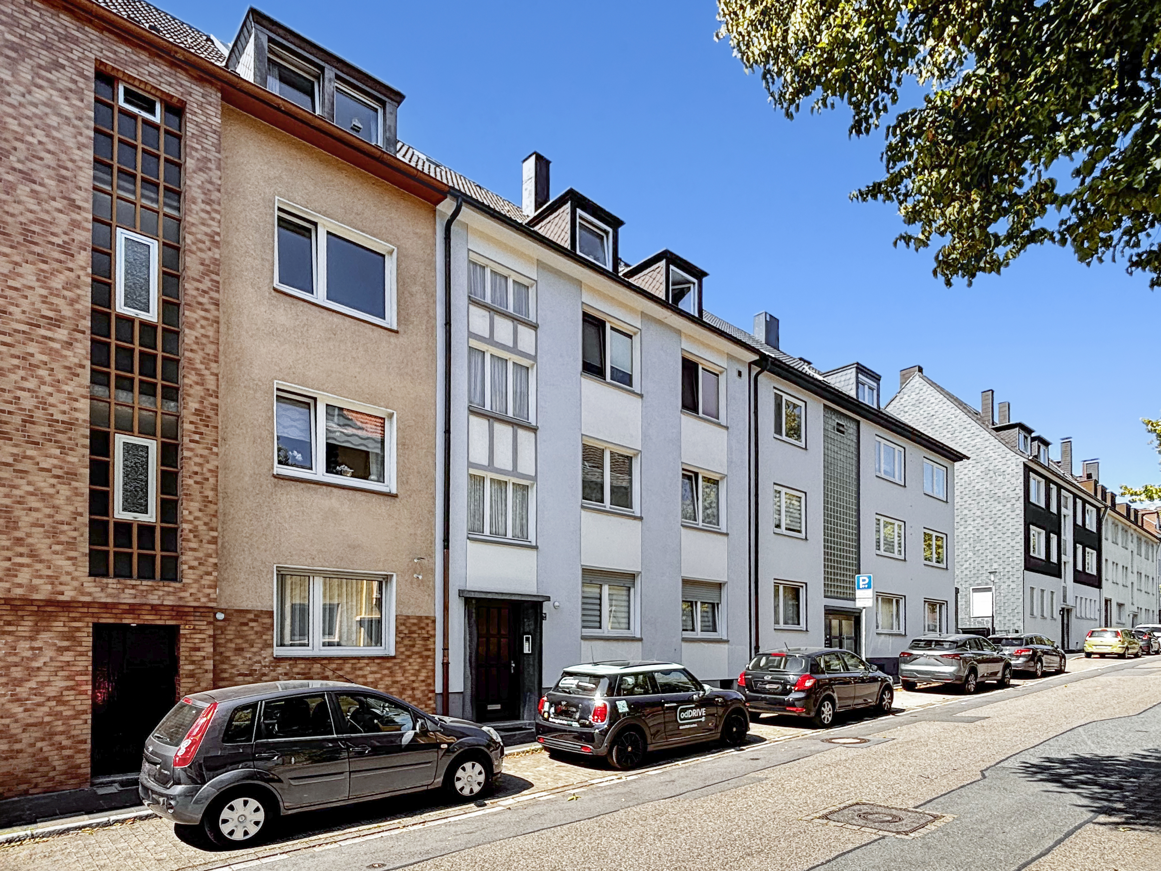 Straßenansicht Straßenansicht