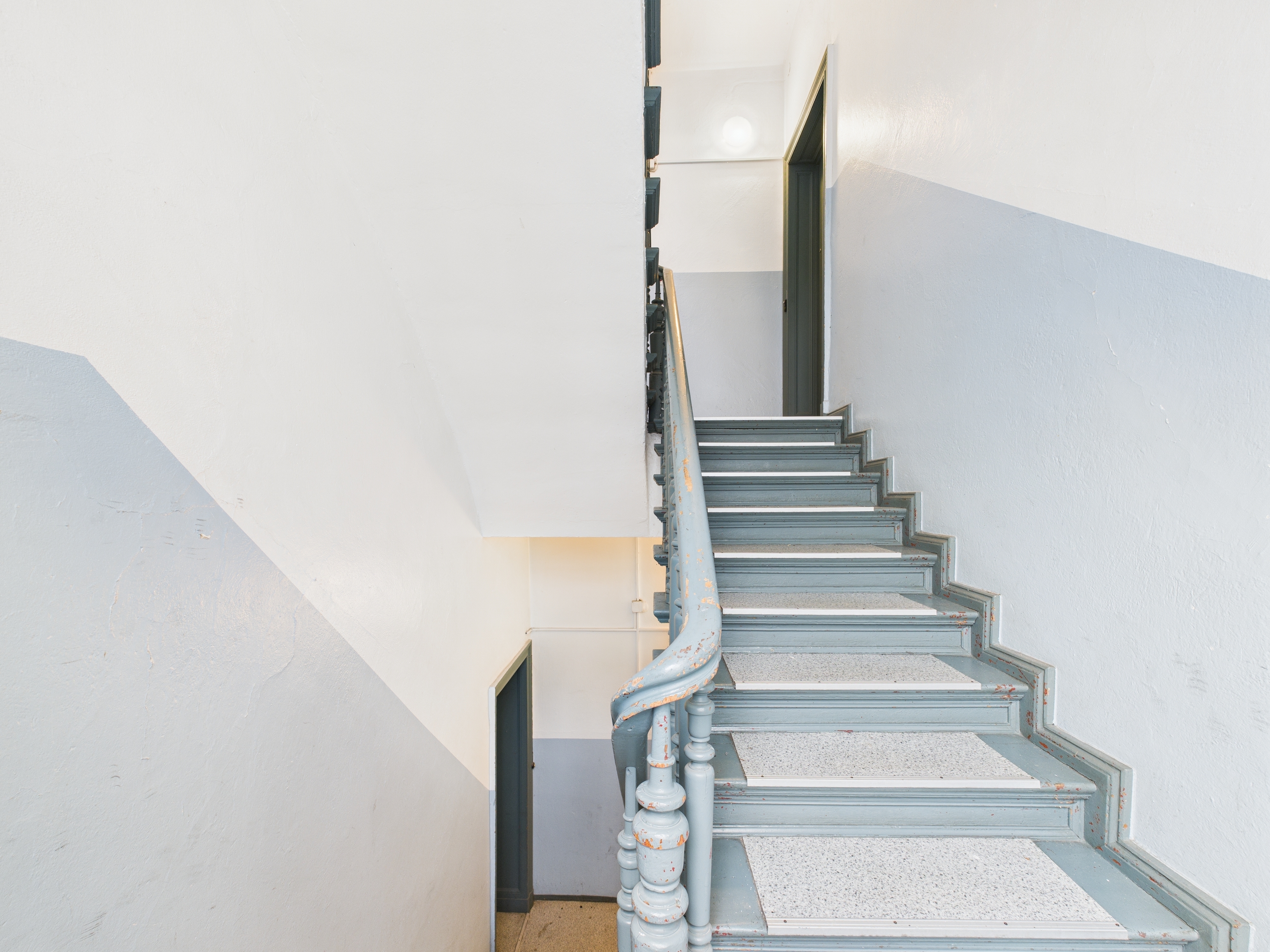 Treppenhaus Seitenflügel Treppenhaus Seitenflügel