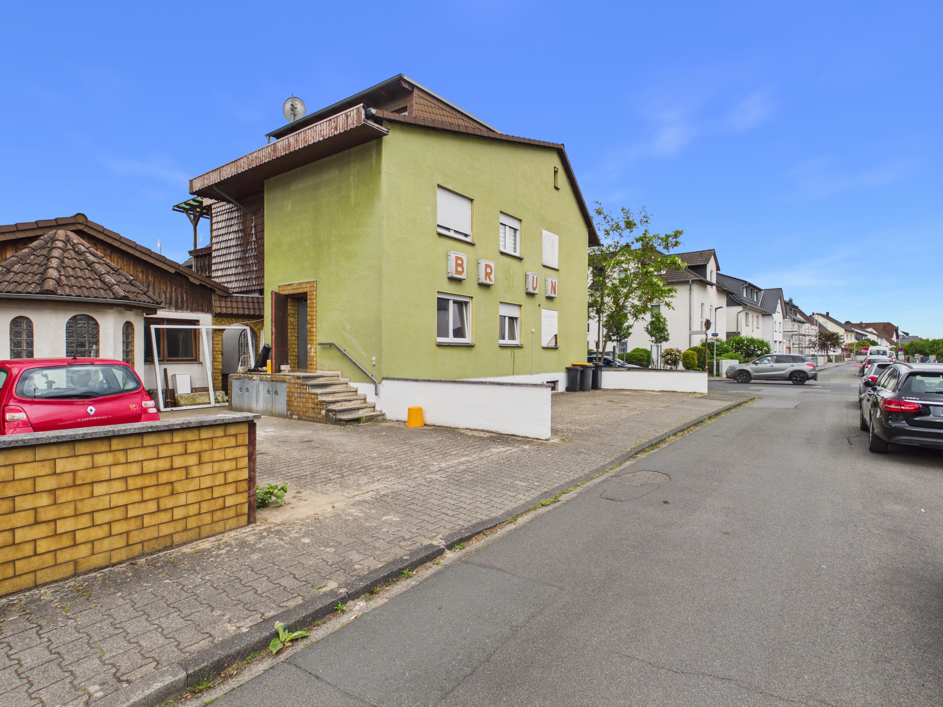 Außenansicht Endhaus Außenansicht Endhaus
